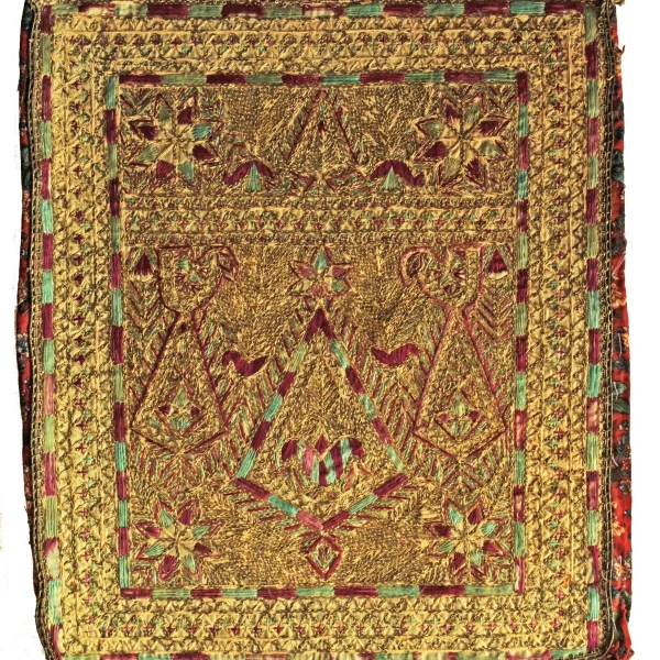 Albero della vita e simboli dell'uiverso. Ricamo-talismano zoroastriano matrimoniale di buon augurio.