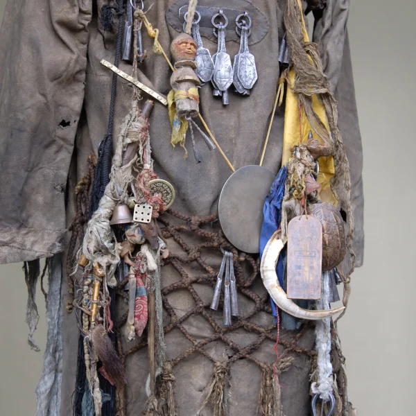 Abito rituale maschile