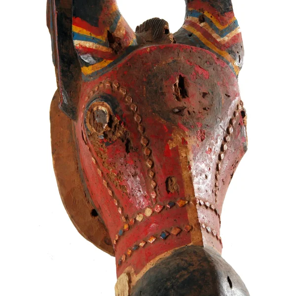 Marionetta teriomorfa