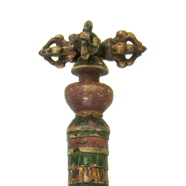 Danda (bastone rituale) con terminale a quattro Vajra incrociati