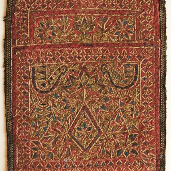 Albero della vita e simboli dell'uiverso. Ricamo-talismano zoroastriano matrimoniale di buon augurio.