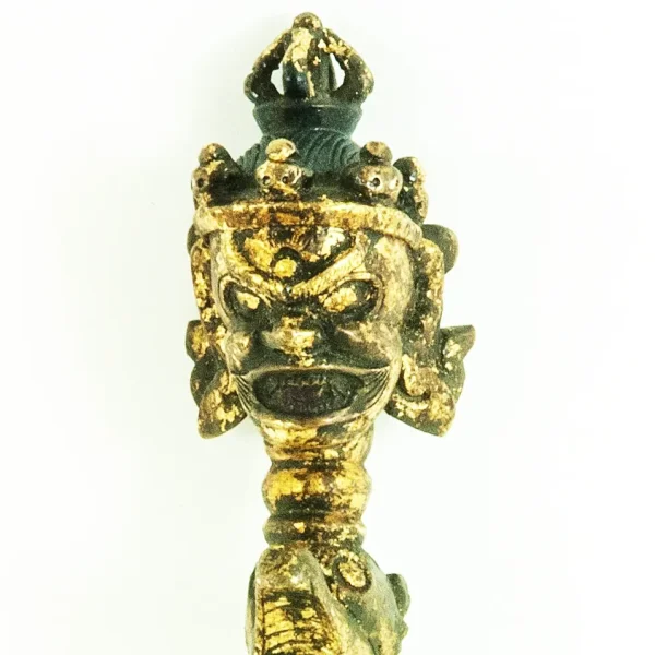 Phurba (Pugnale rituale a triplice lama)